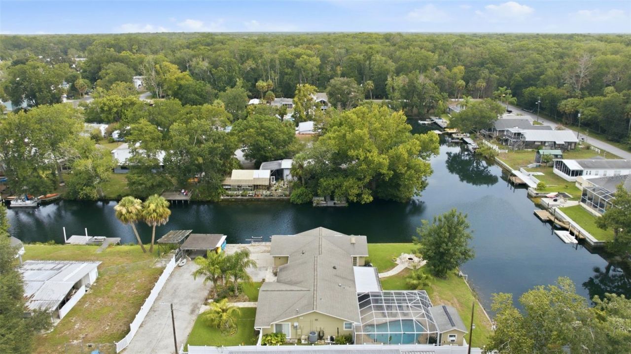 6355 Sebring Street , Weeki Wachee, FL 34607 Photo