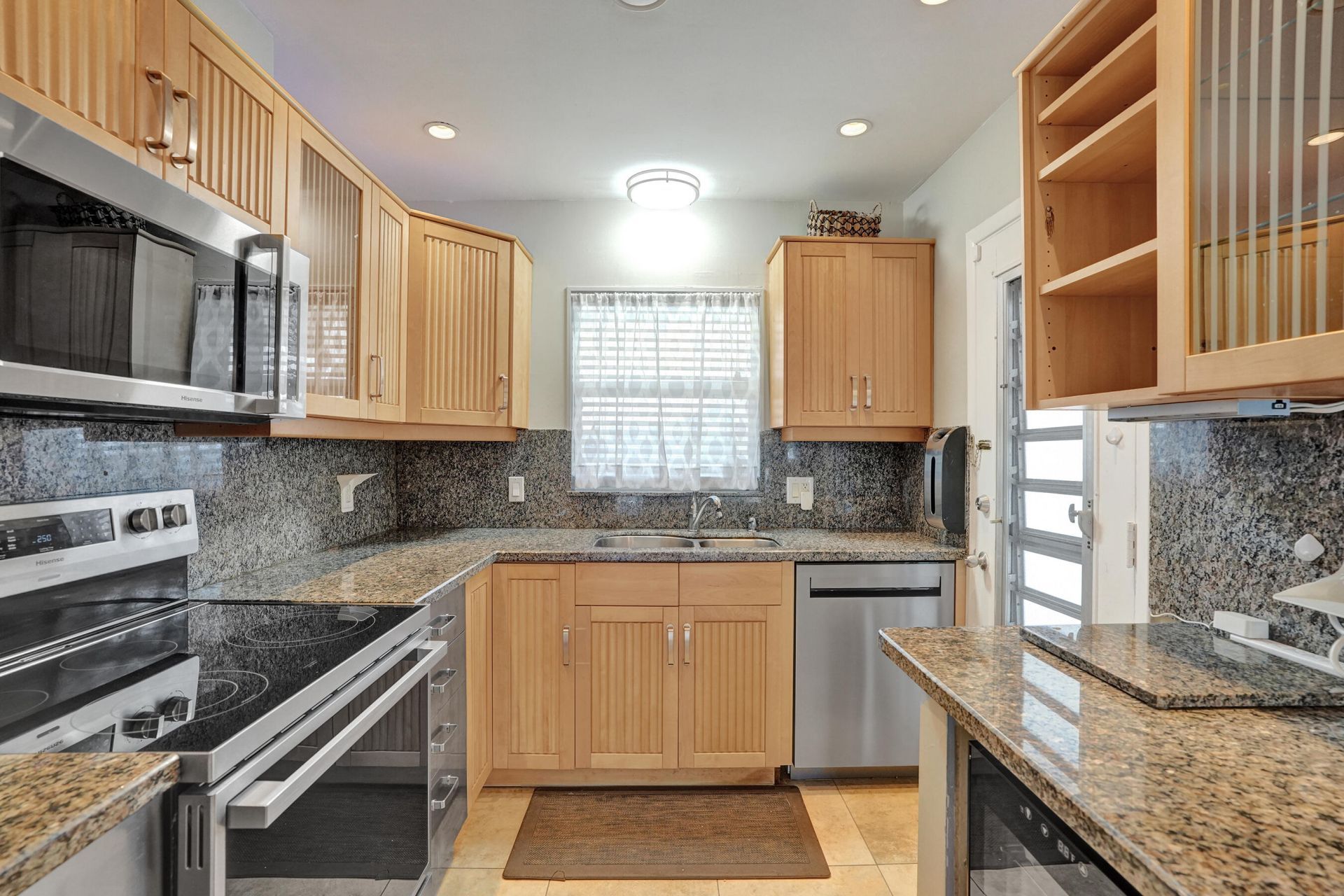 2400 NE 36th Street, Unit 10, Lighthouse Point, FL 33064 Photo