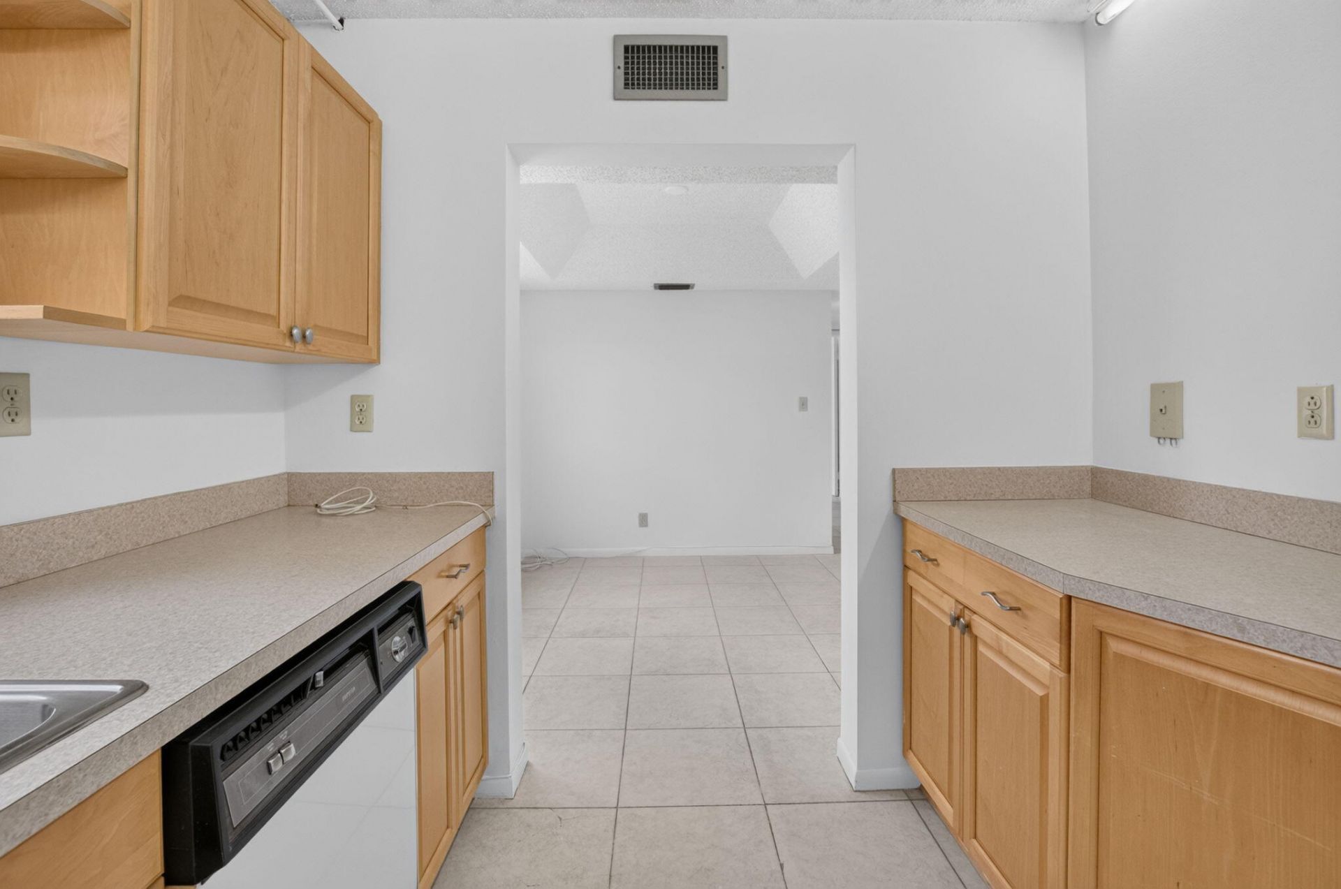 15216 Lakes Of Delray Boulevard, Unit 155, Delray Beach, FL 33484 Photo