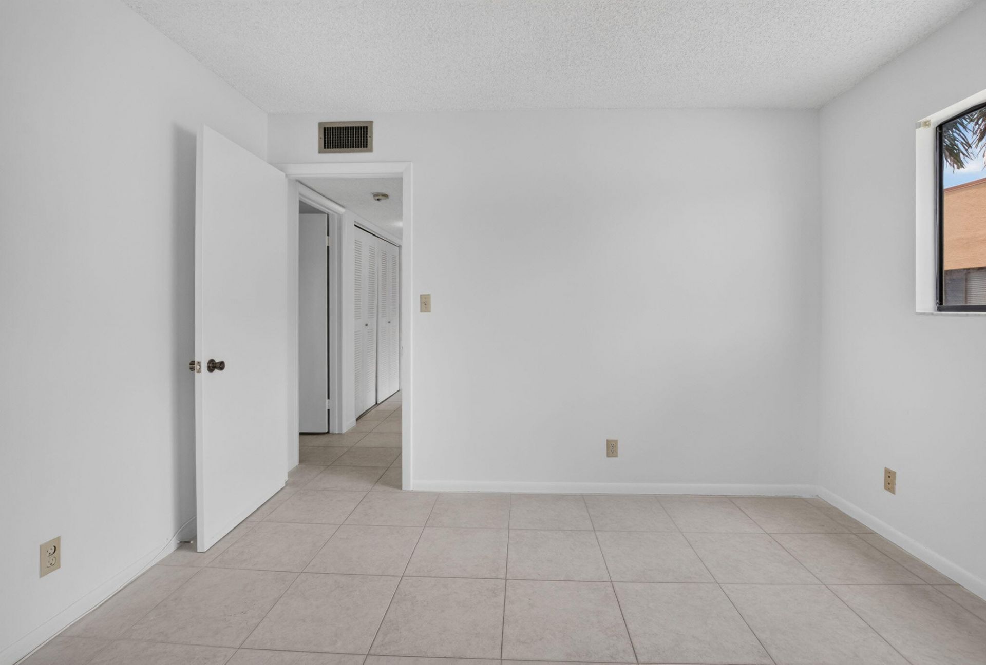 15216 Lakes Of Delray Boulevard, Unit 155, Delray Beach, FL 33484 Photo