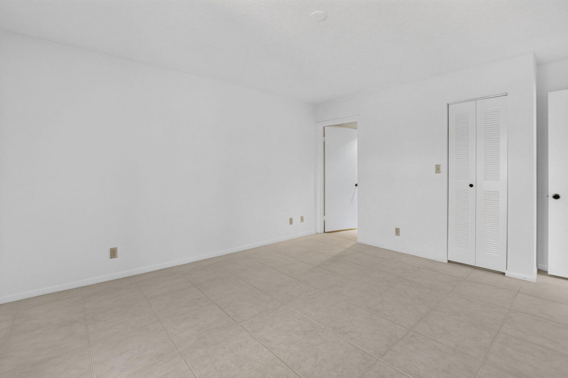 15216 Lakes Of Delray Boulevard, Unit 155, Delray Beach, FL 33484 Photo
