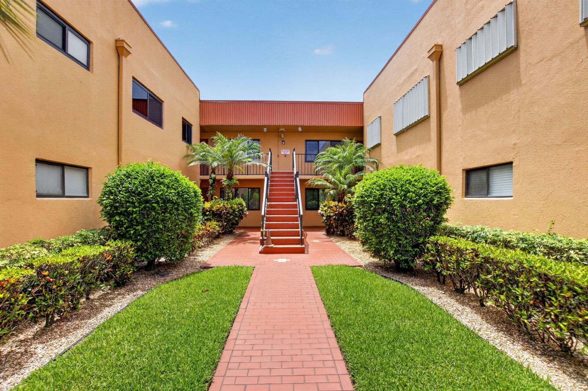 15216 Lakes Of Delray Boulevard, Unit 155, Delray Beach, FL 33484 Photo