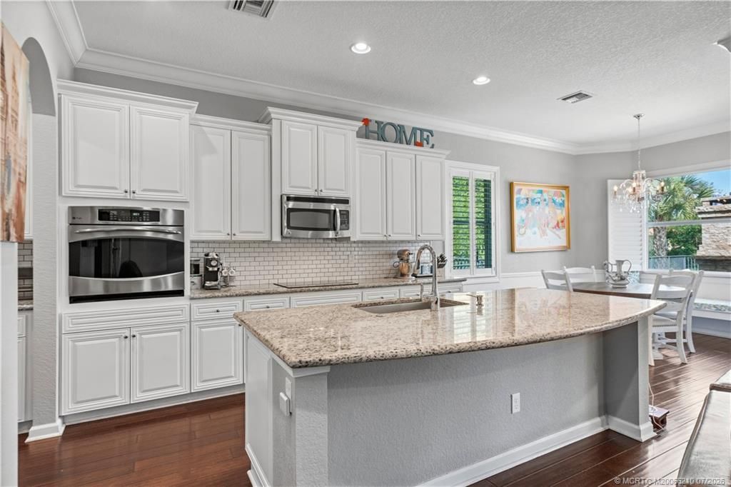 1063 SW Triste Way, Stuart, FL 34997 Photo