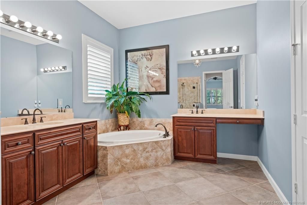 1063 SW Triste Way, Stuart, FL 34997 Photo