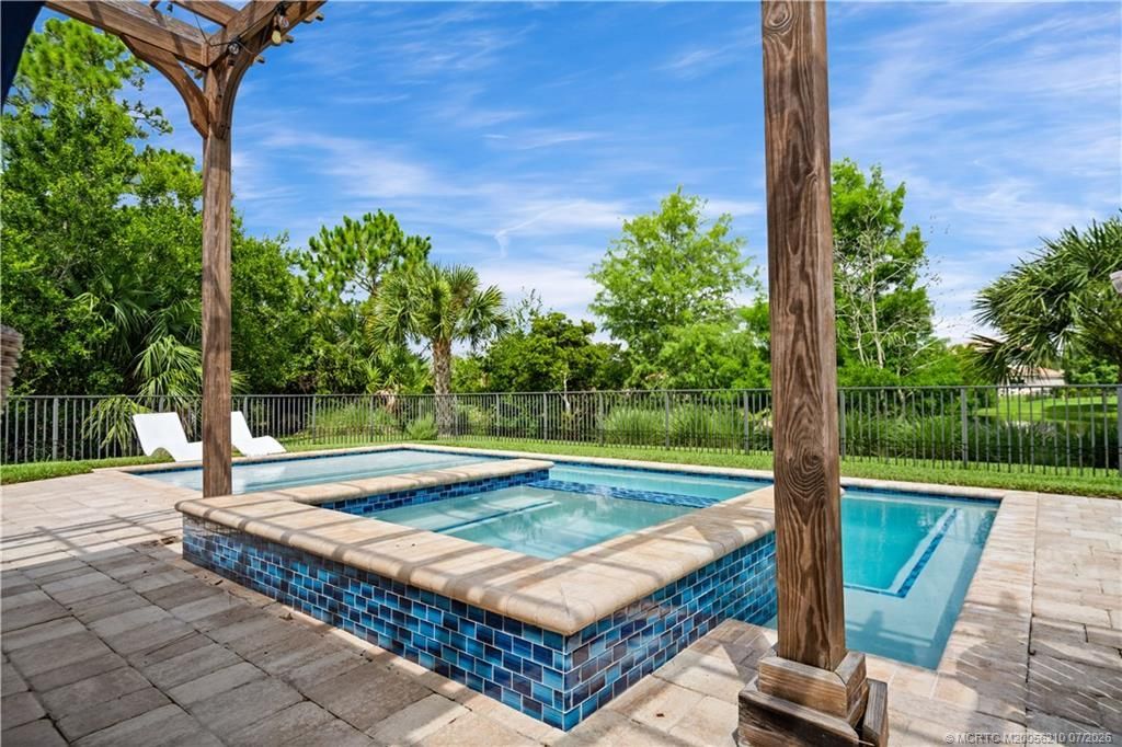 1063 SW Triste Way, Stuart, FL 34997 Photo