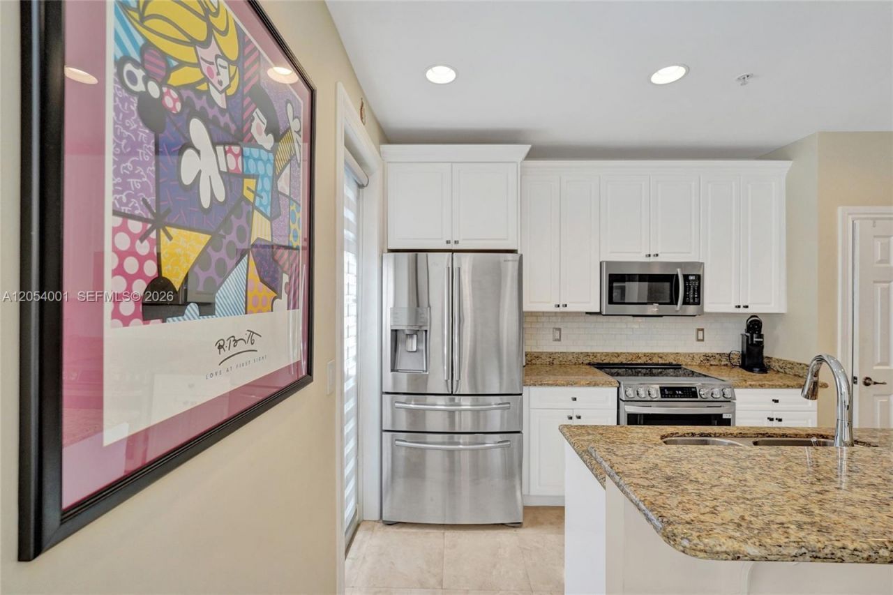 2726 Old Florida Trail, Wilton Manors, FL 33334 Photo