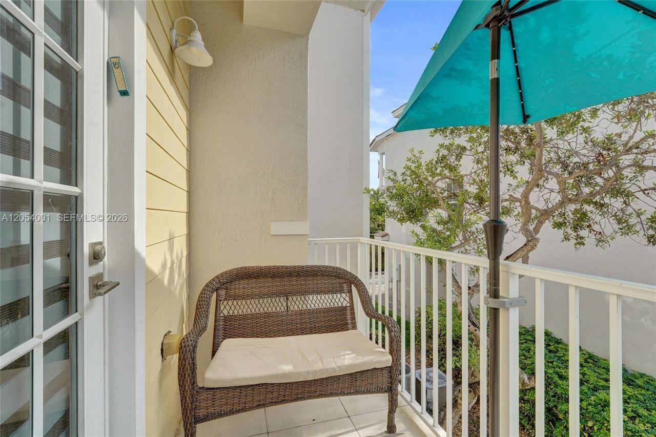 2726 Old Florida Trail, Wilton Manors, FL 33334 Photo