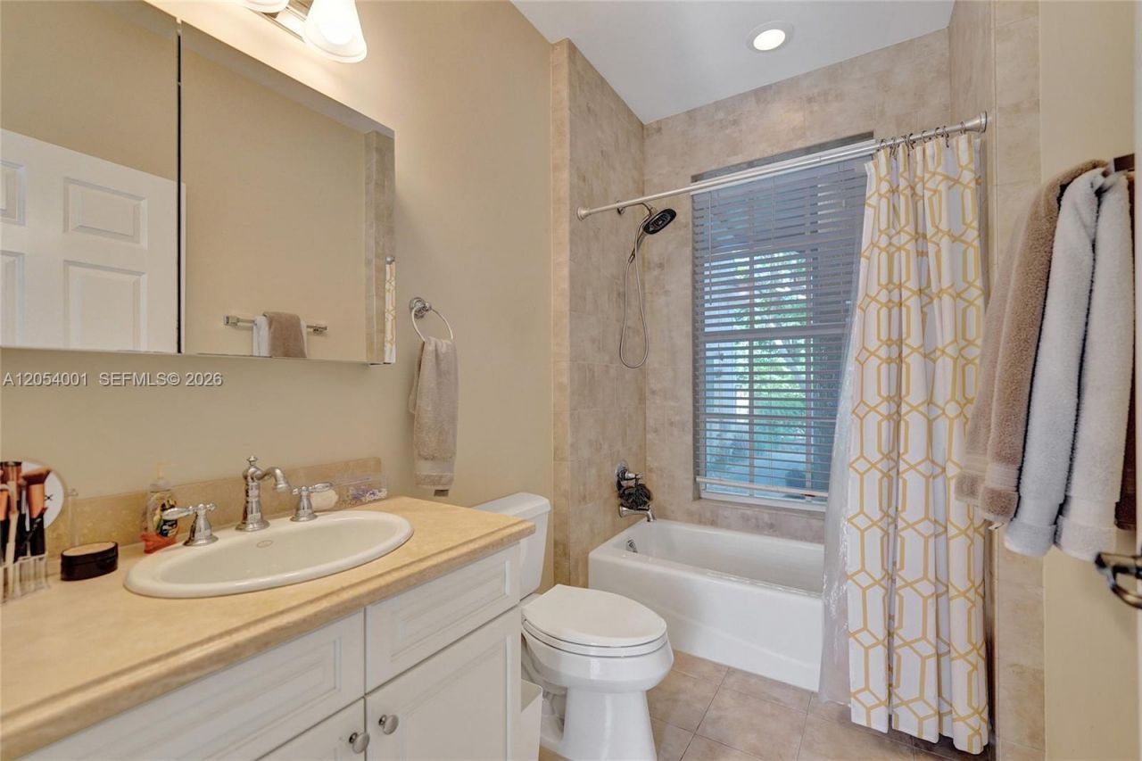 2726 Old Florida Trail, Wilton Manors, FL 33334 Photo
