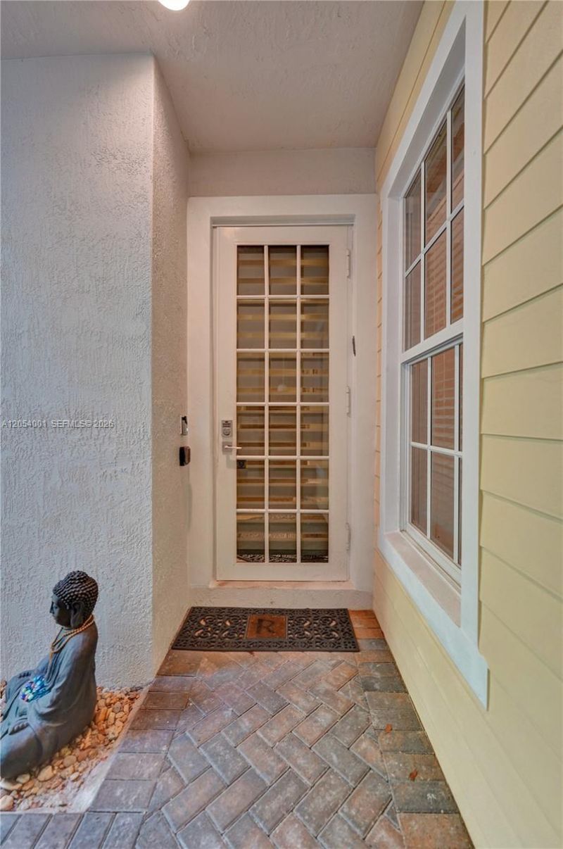 2726 Old Florida Trail, Wilton Manors, FL 33334 Photo