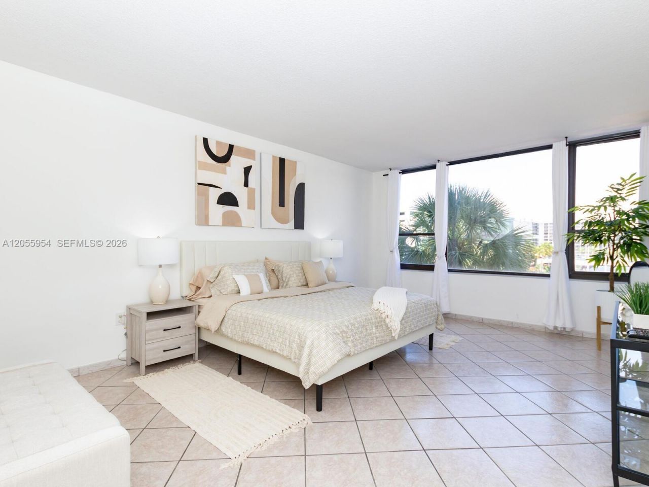 3505 S Ocean Dr , Unit 305, Hollywood, FL 33019 Photo