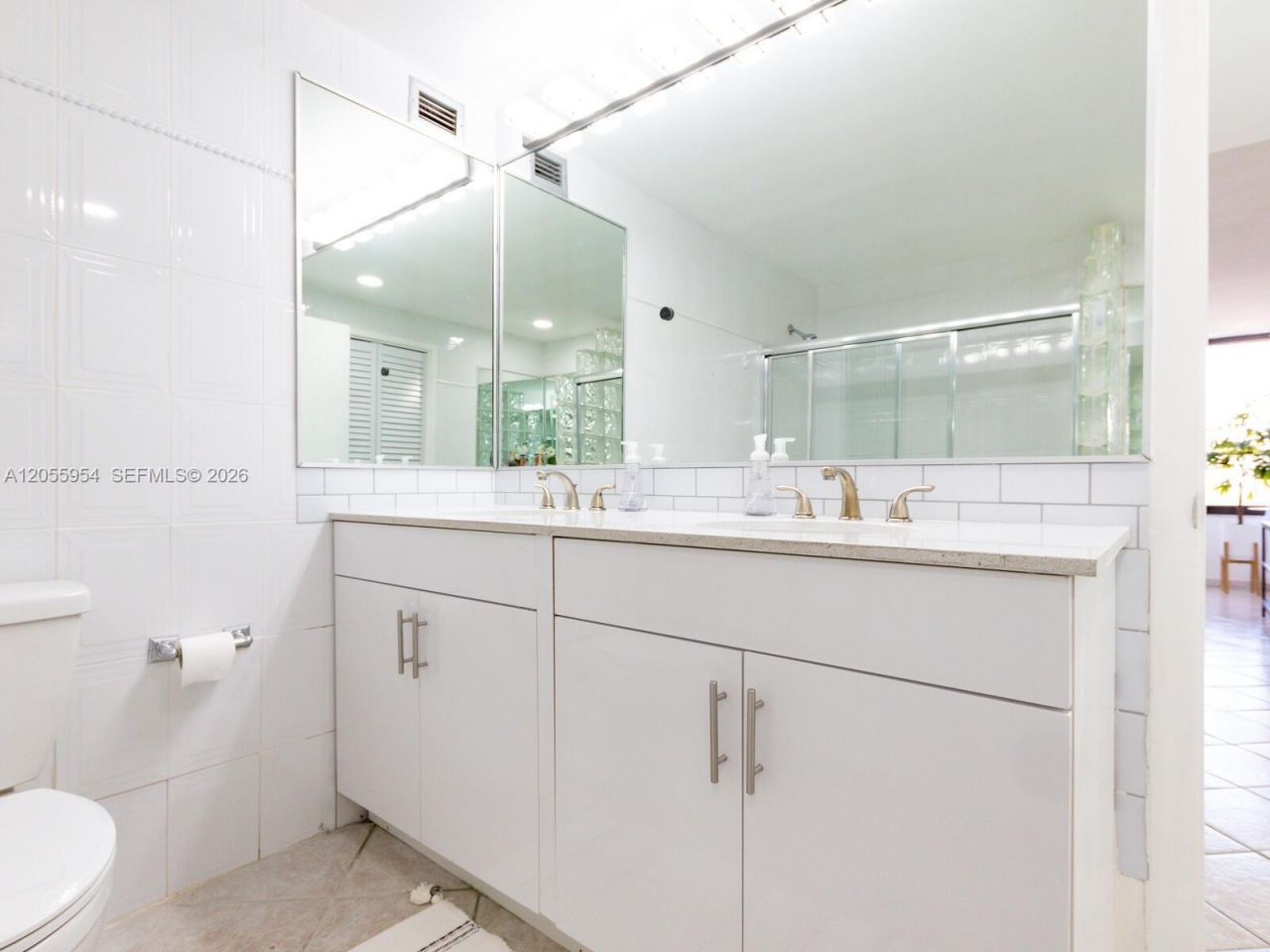 3505 S Ocean Dr , Unit 305, Hollywood, FL 33019 Photo