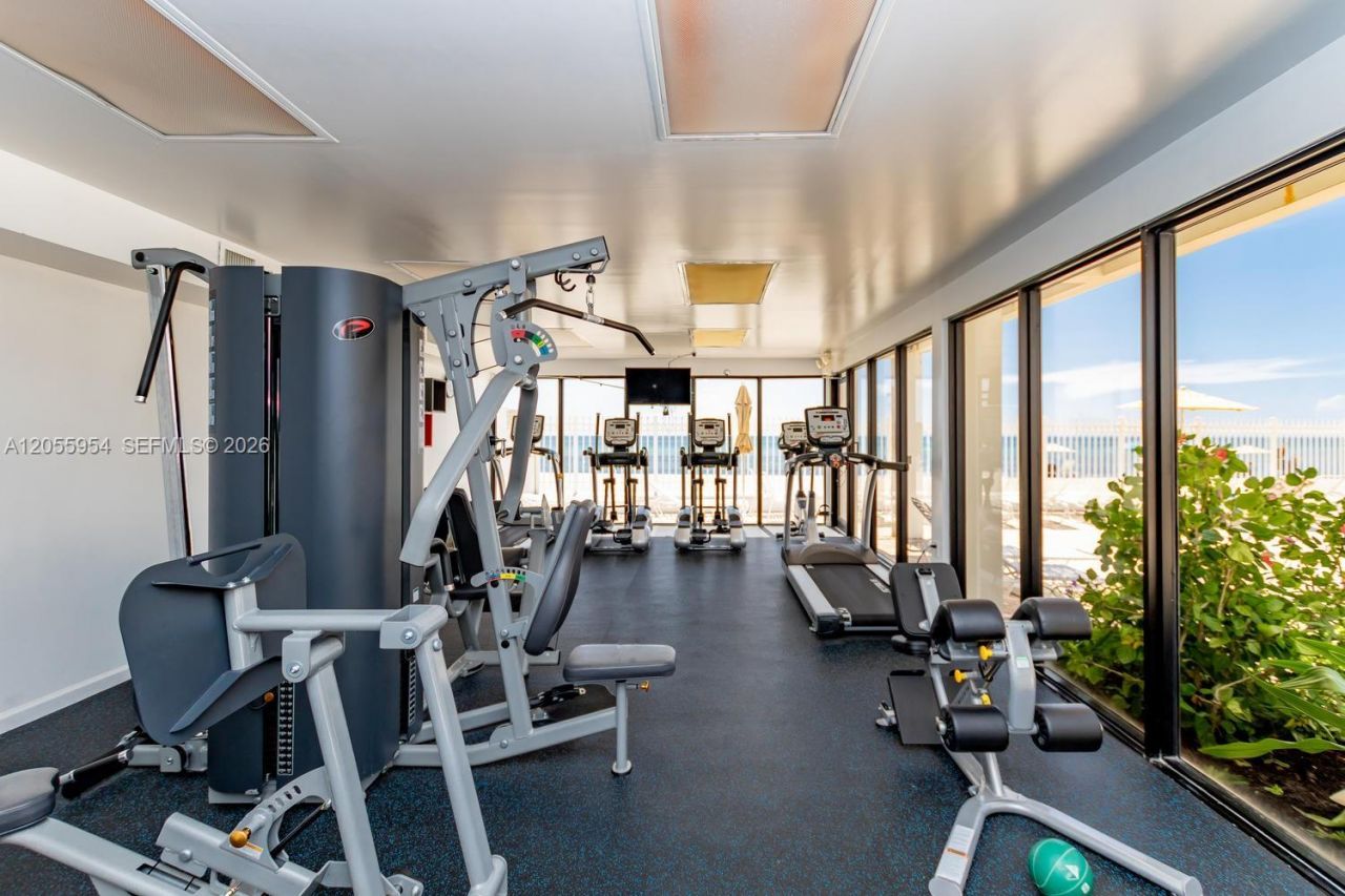 3505 S Ocean Dr , Unit 305, Hollywood, FL 33019 Photo