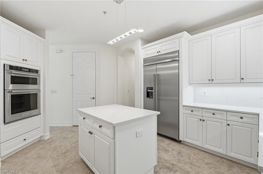 2886 Castillo Ct , Unit 101, Naples, FL 34109 Photo