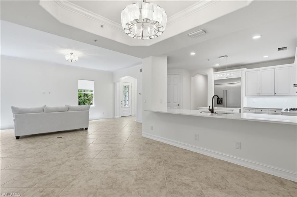 2886 Castillo Ct , Unit 101, Naples, FL 34109 Photo
