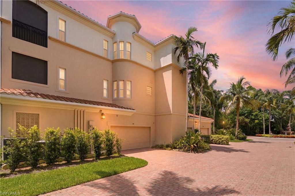 2886 Castillo Ct , Unit 101, Naples, FL 34109 Photo