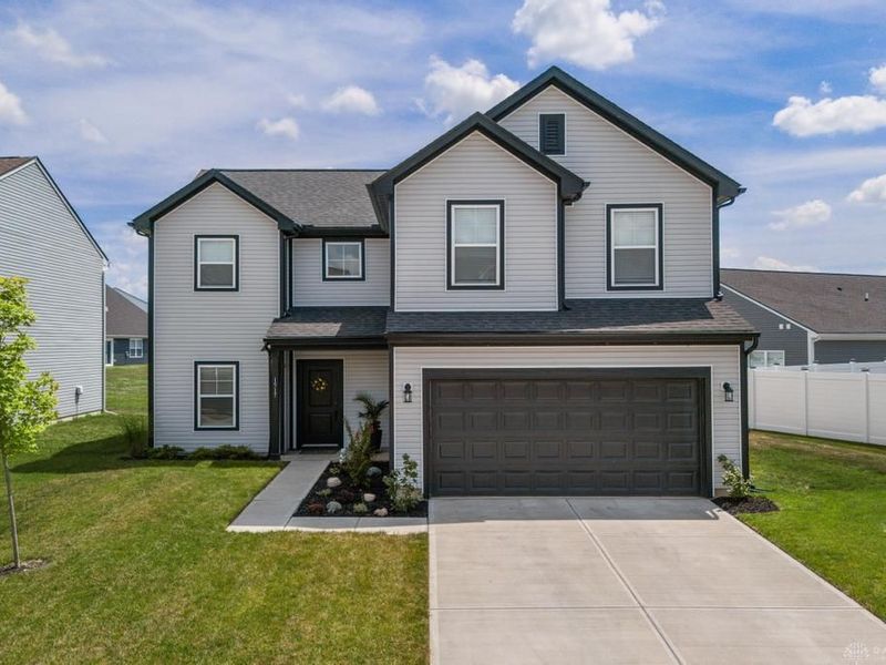 1517 Arrowhead Drive, Piqua, OH 45356 Photo 1