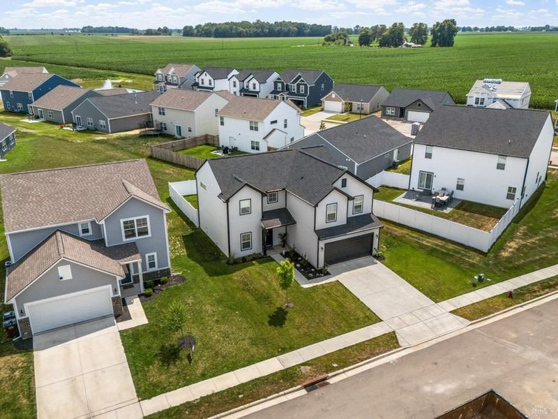 1517 Arrowhead Drive, Piqua, OH 45356 Photo 6