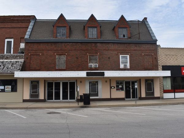 313 W Madison Street , Pontiac, IL 61764