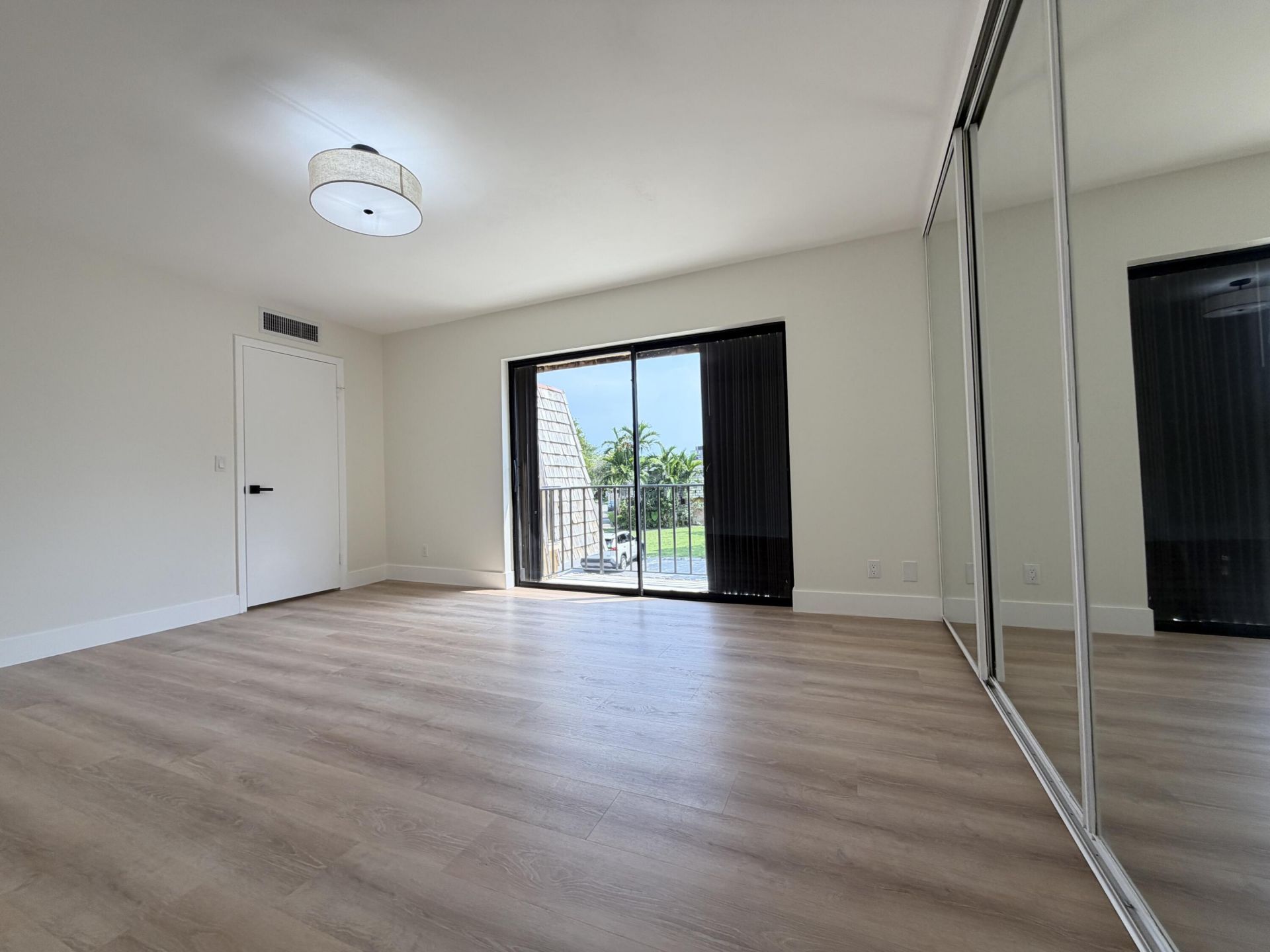 169 Lake Arbor Drive, Palm Springs, FL 33461 Photo