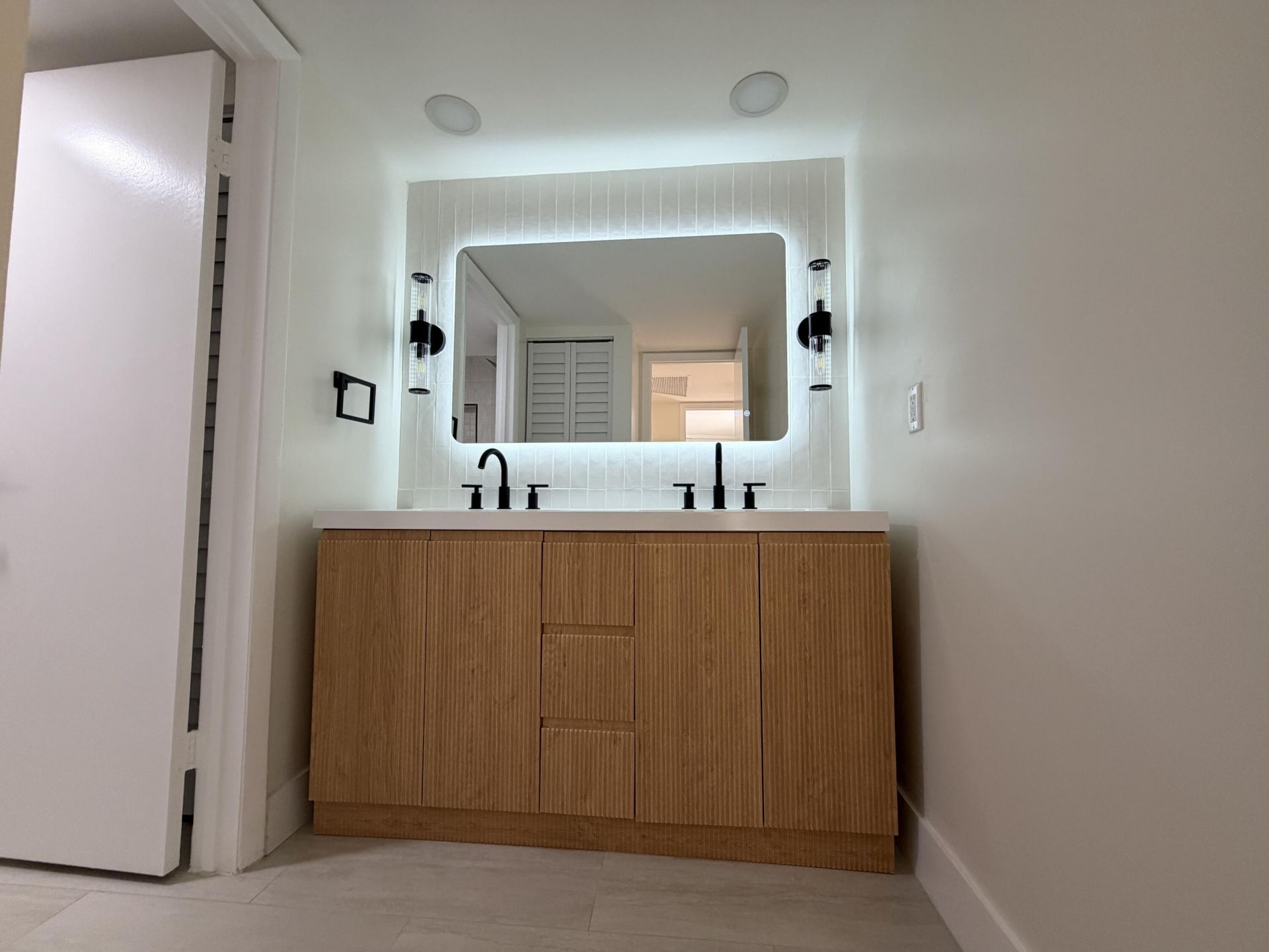 169 Lake Arbor Drive, Palm Springs, FL 33461 Photo