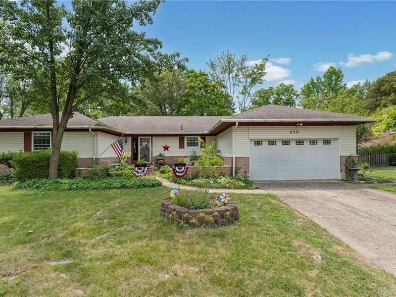 6501 Rangeview Drive, Clayton, OH 45415 Photo 1