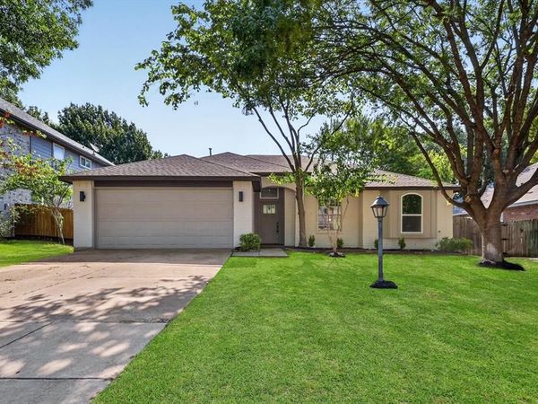 2116 Brooklake Street W, Denton, TX 76207