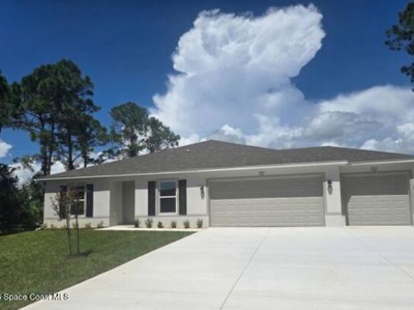 1221 Sapulpa Road SW, Palm Bay, FL 32908