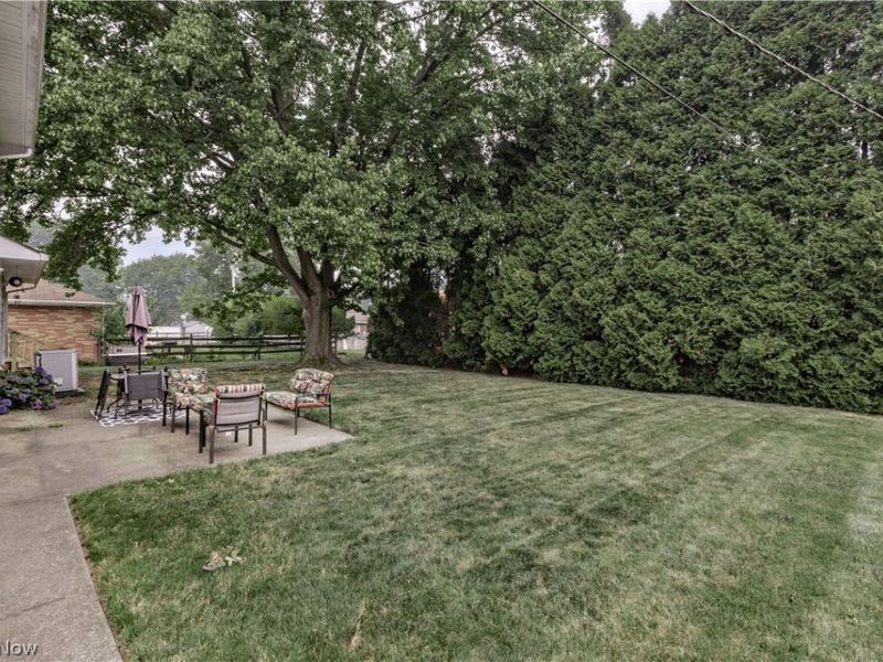 4945 Hartley Drive, Lyndhurst, OH 44124 Photo 42