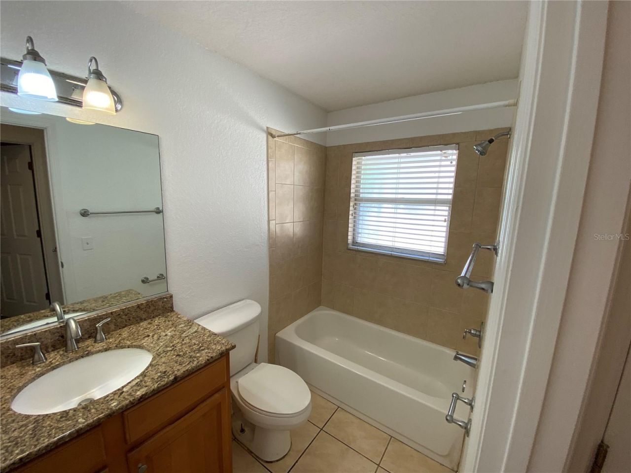 972 La Costa Circle, Unit 8, Sarasota, FL 34237 Photo
