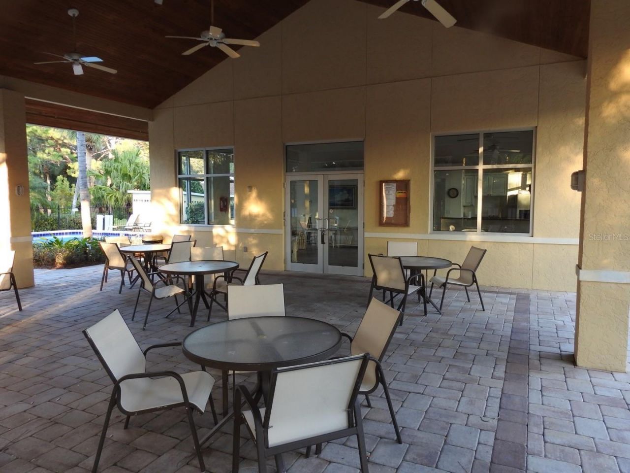 972 La Costa Circle, Unit 8, Sarasota, FL 34237 Photo