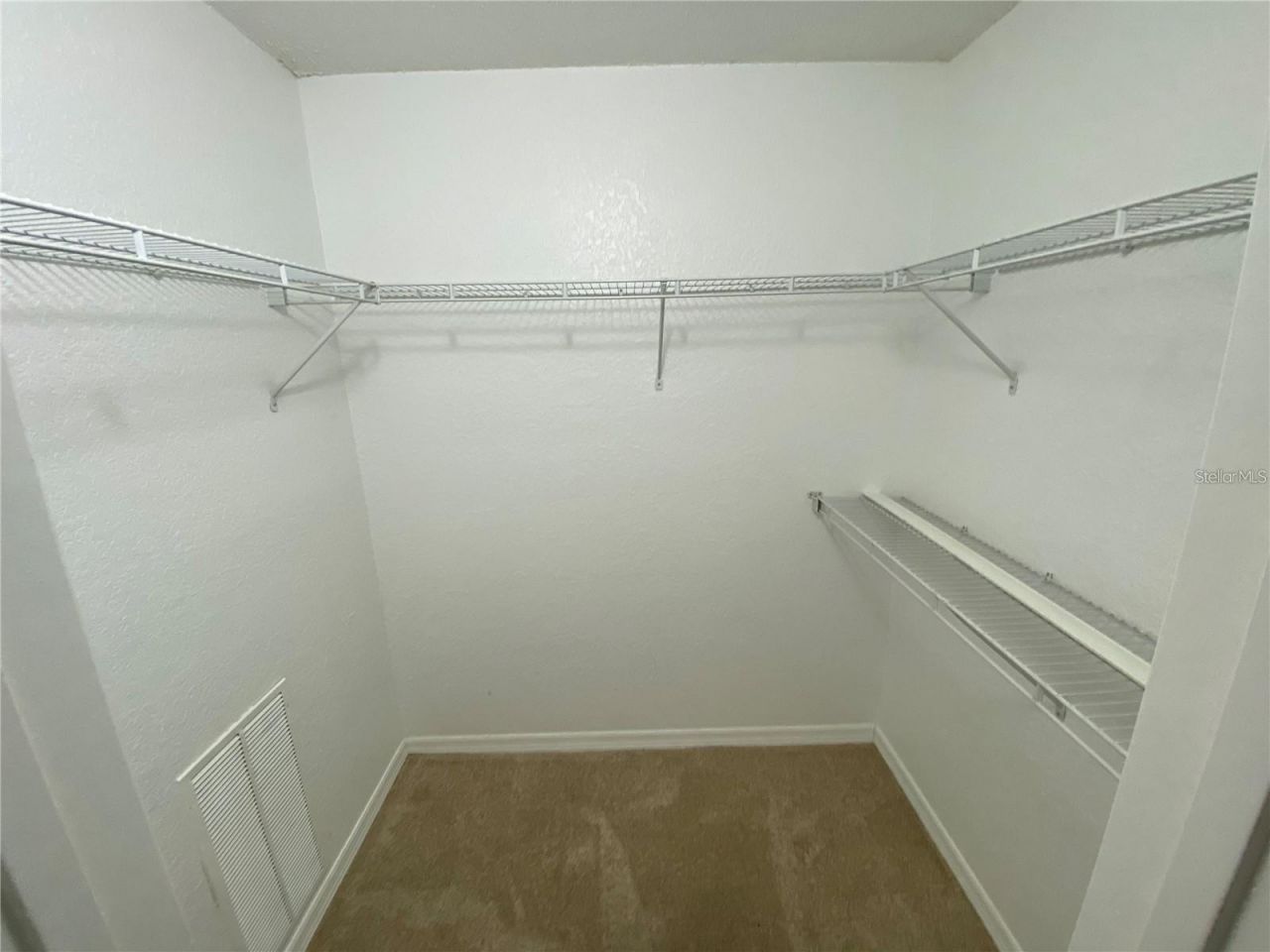 972 La Costa Circle, Unit 8, Sarasota, FL 34237 Photo