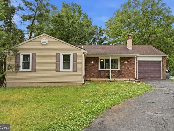 1000 MANOR LANE , FEASTERVILLE TREVOSE, PA 19053
