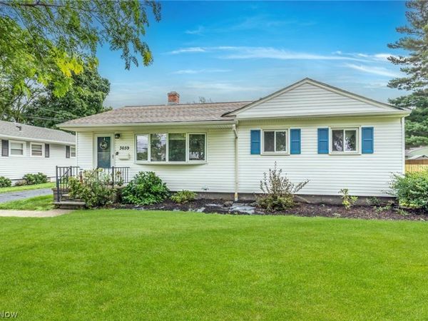 3659 W 232 Street , North Olmsted, OH 44070