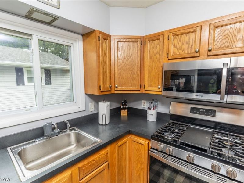3659 W 232 Street, North Olmsted, OH 44070 Photo 15