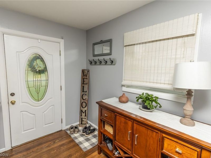 3659 W 232 Street, North Olmsted, OH 44070 Photo 4