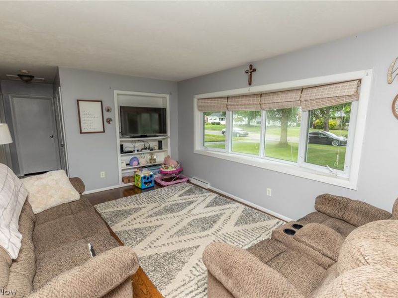 3659 W 232 Street, North Olmsted, OH 44070 Photo 5