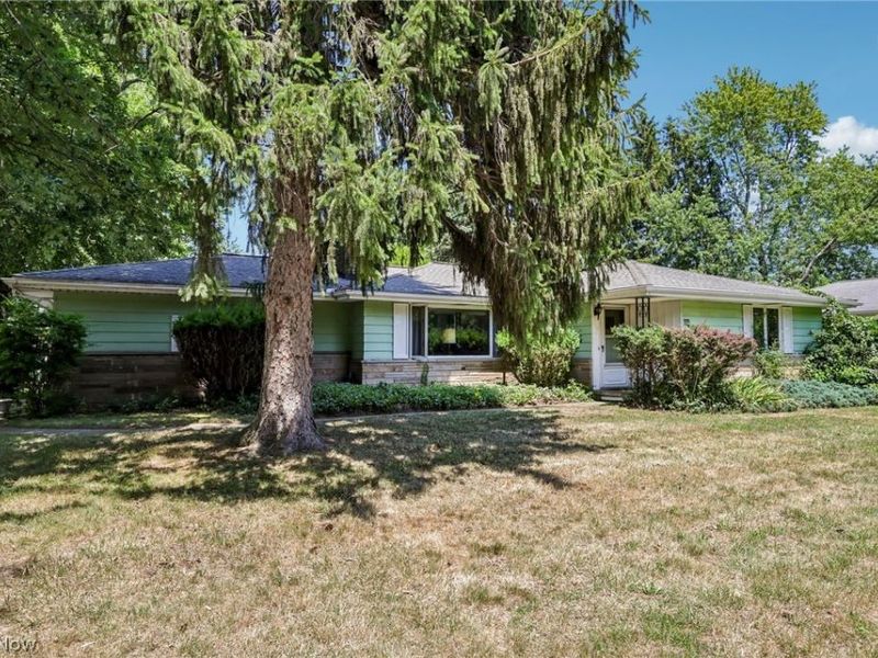 691 Madison Avenue, Painesville Township, OH 44077 Photo 2