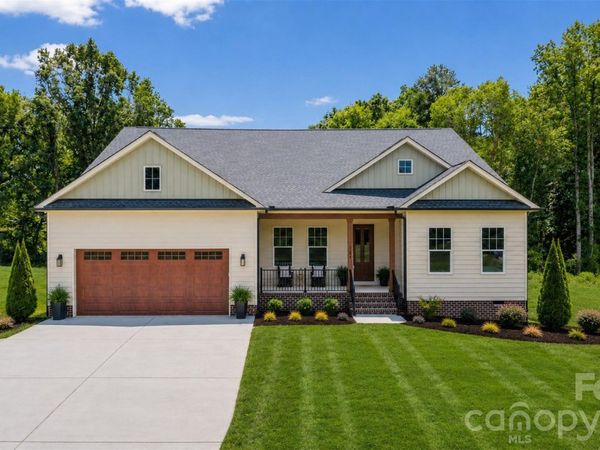 121 Juniper Road , Mooresville, NC 28115