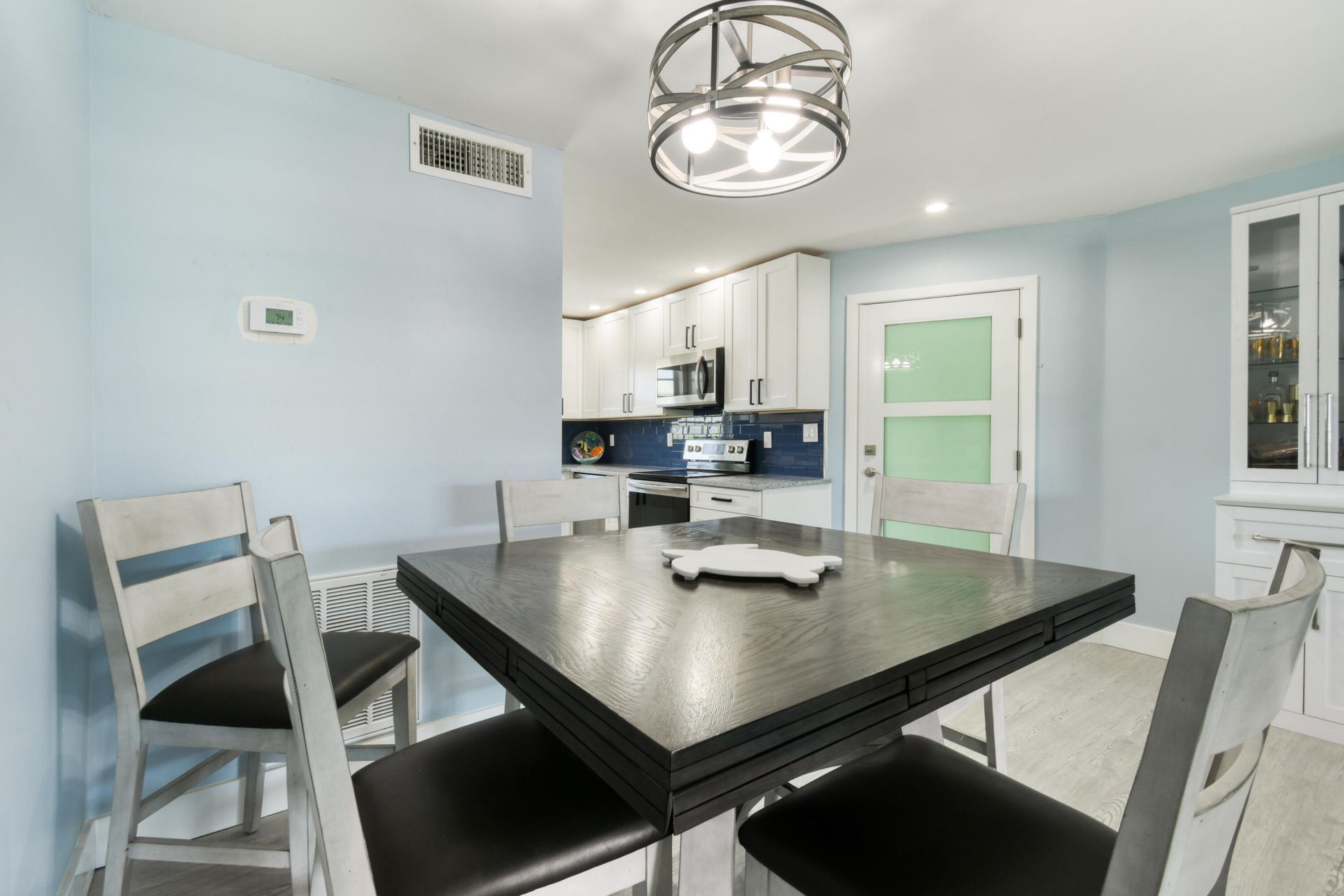 117 Lehane Terrace, Unit 211, North Palm Beach, FL 33408 Photo