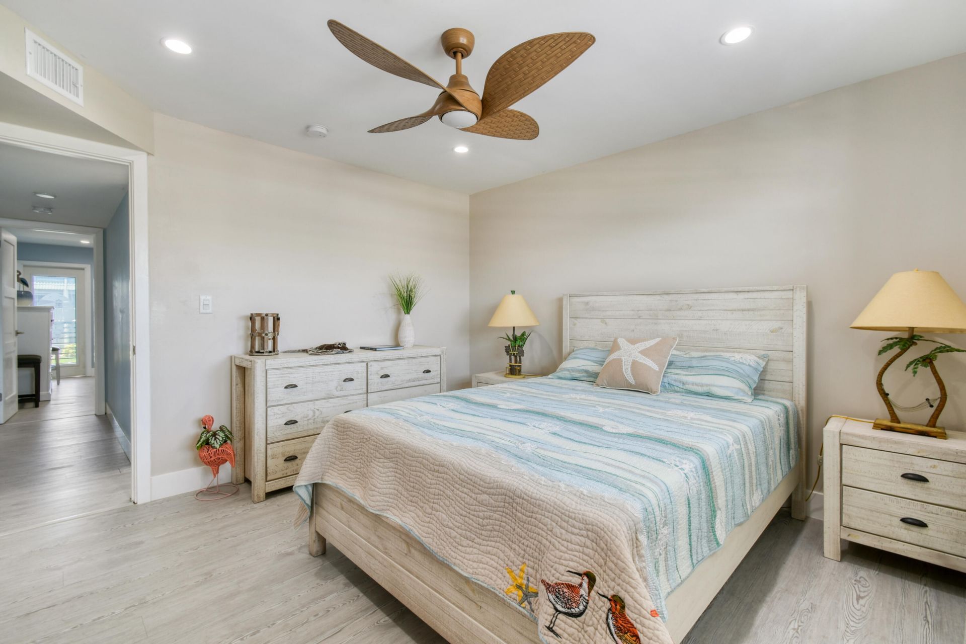 117 Lehane Terrace, Unit 211, North Palm Beach, FL 33408 Photo