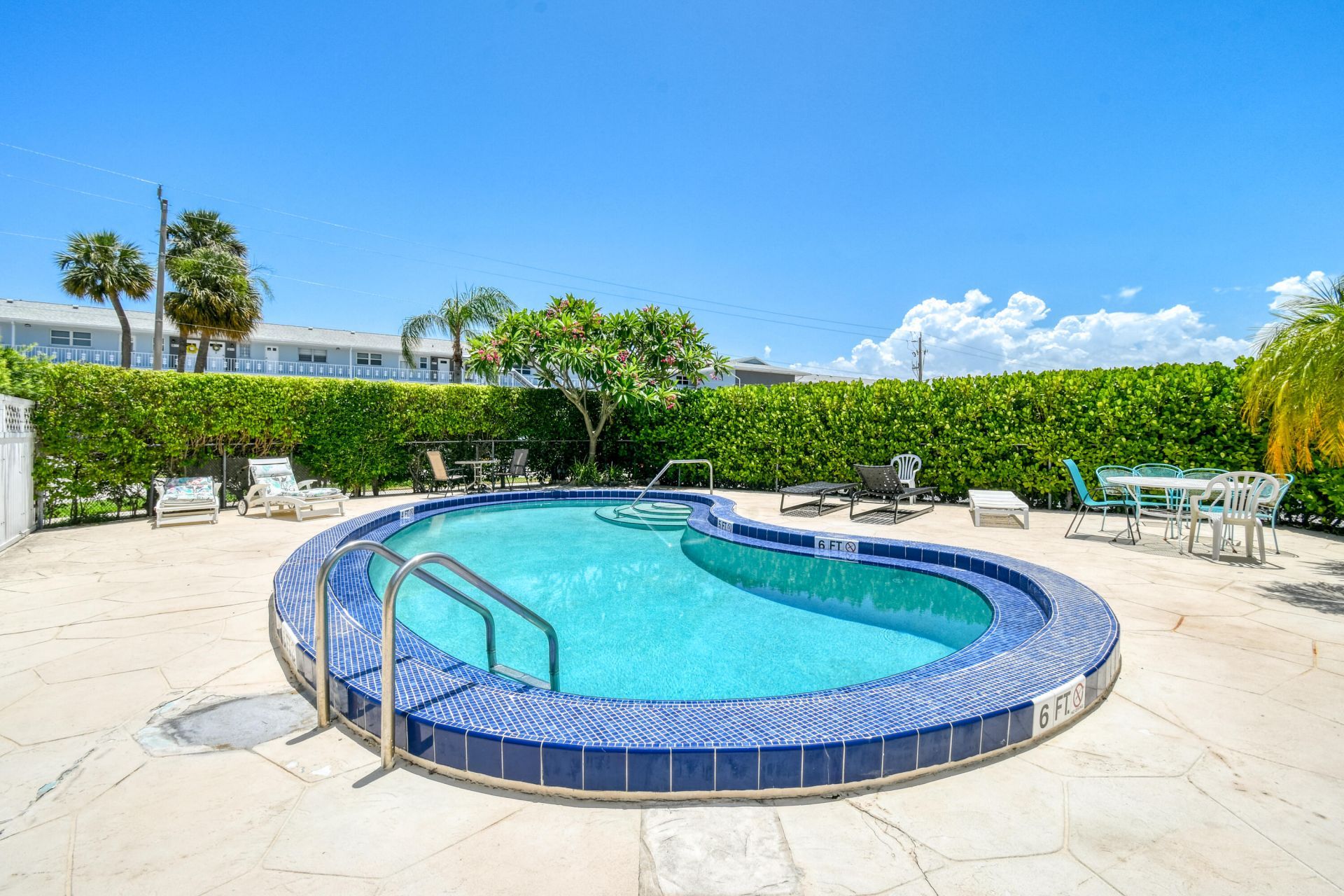 117 Lehane Terrace, Unit 211, North Palm Beach, FL 33408 Photo