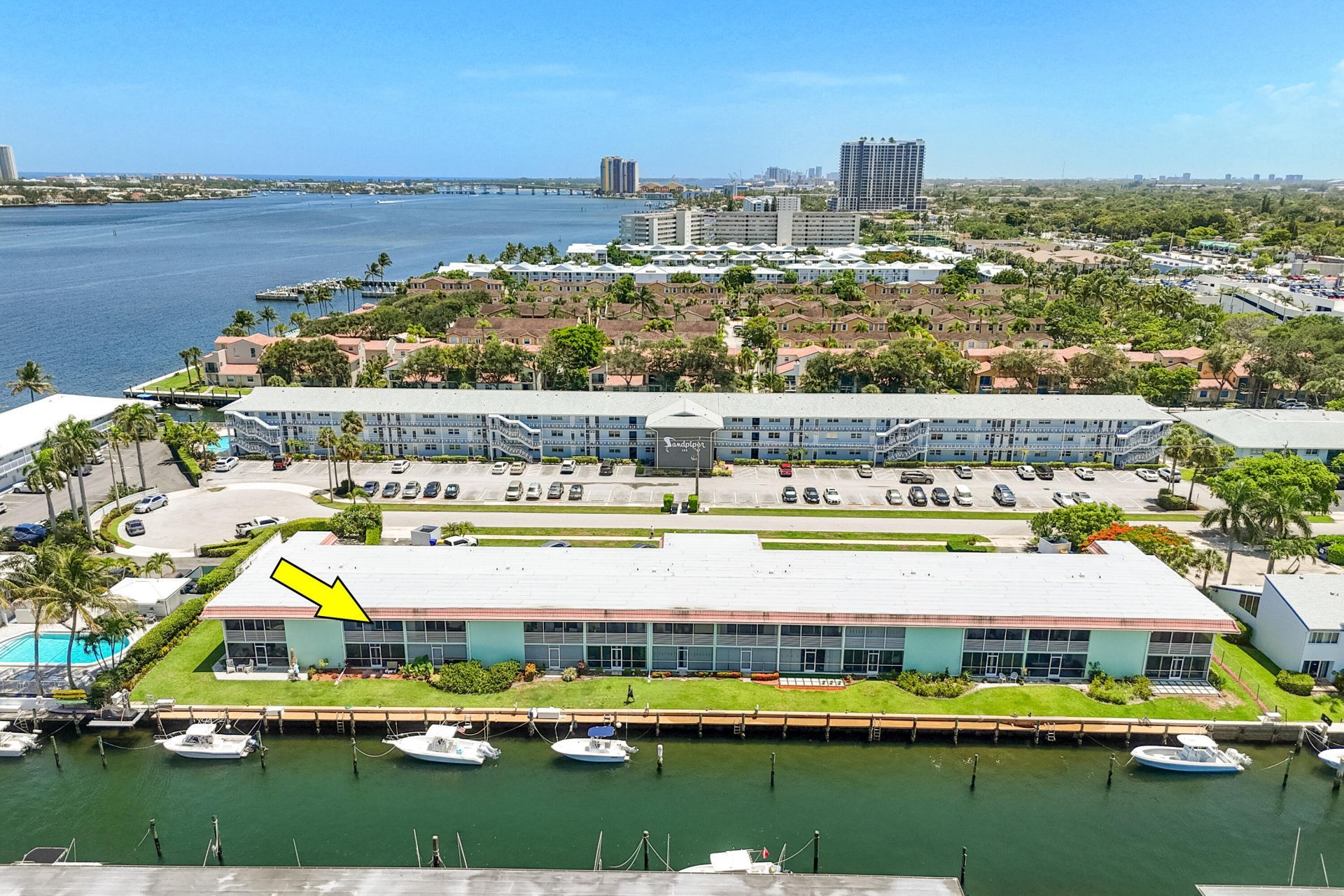 117 Lehane Terrace, Unit 211, North Palm Beach, FL 33408 Photo