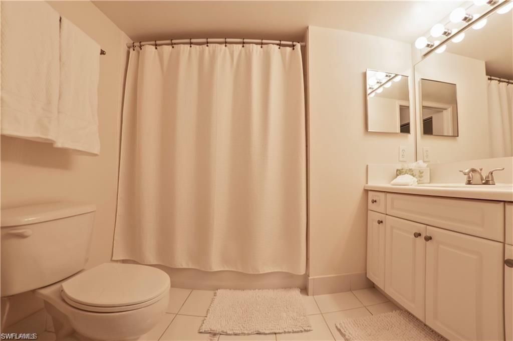 1220 Wildwood Lakes Blvd, Unit 201, Naples, FL 34104 Photo