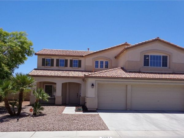 1901 Little Bow Avenue , North Las Vegas, NV 89084