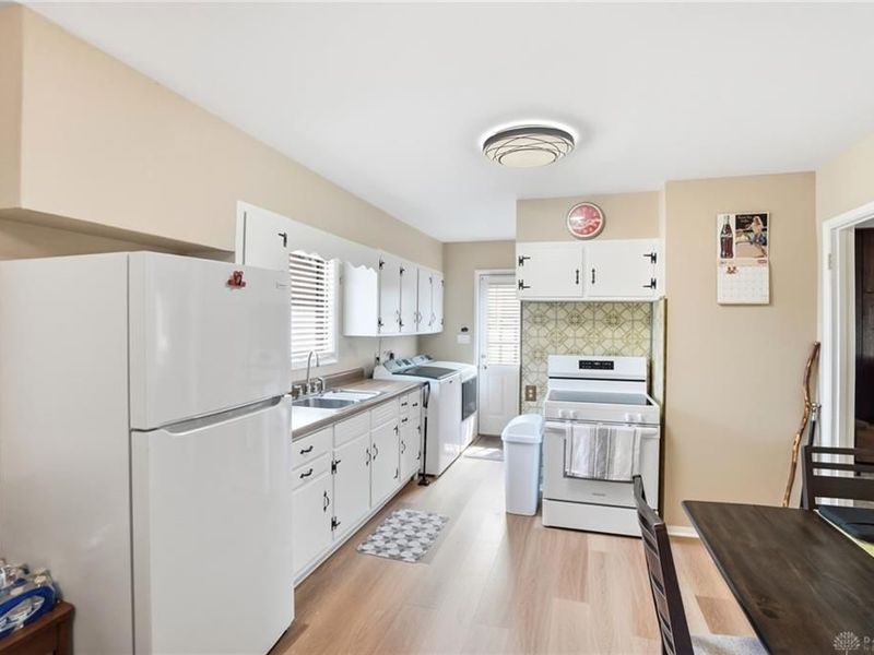 4727 Woodbine Avenue, Dayton, OH 45432 Photo 8