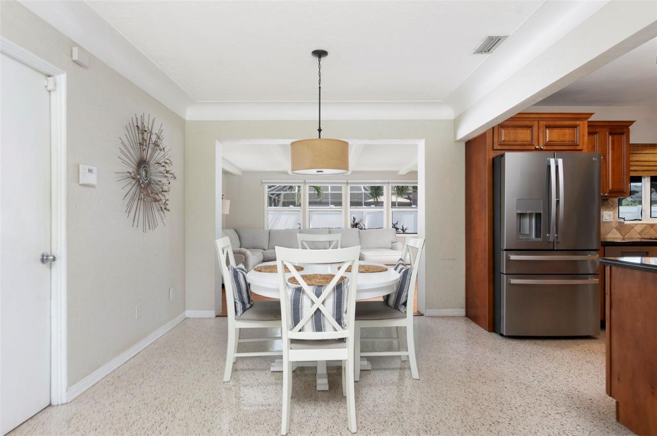 6355 23rd Avenue N, Saint Petersburg, FL 33710 Photo