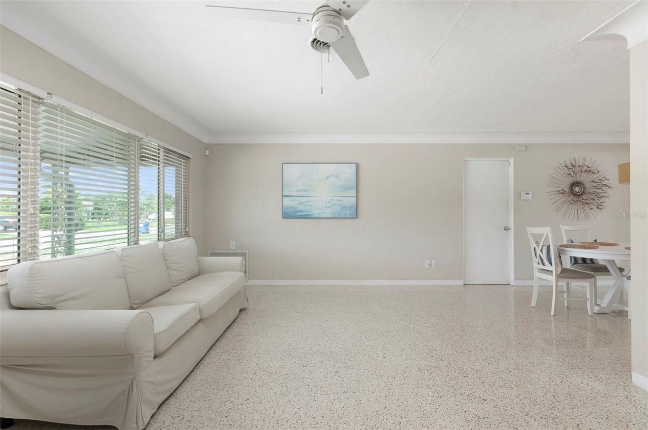 6355 23rd Avenue N, Saint Petersburg, FL 33710 Photo