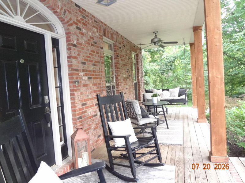 360 Warren Point Lane, Pataskala, OH 43062 Photo 5