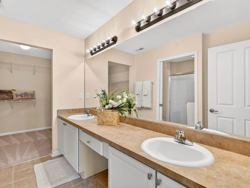 7228 Falls View Circle , Delaware, OH 43015 Photo 29