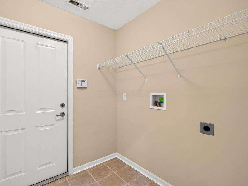 7228 Falls View Circle , Delaware, OH 43015 Photo 37